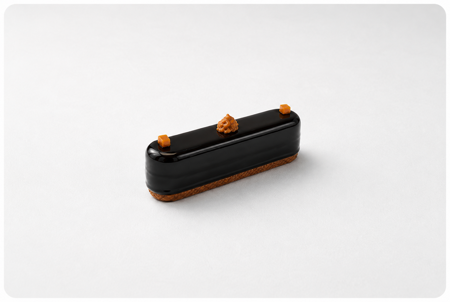 Chocolate negro con naranja y almendra